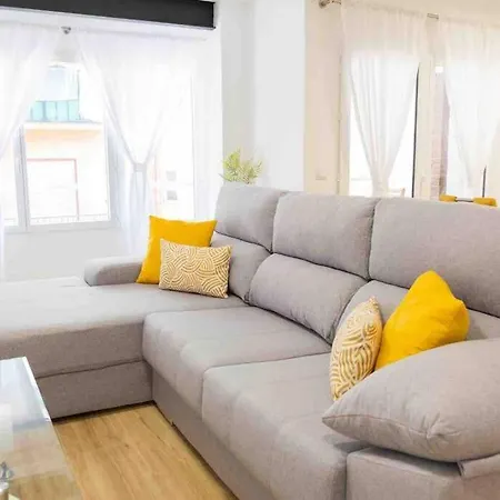 Modern And New 3 Beds, 2 Bath,ac * Alicante